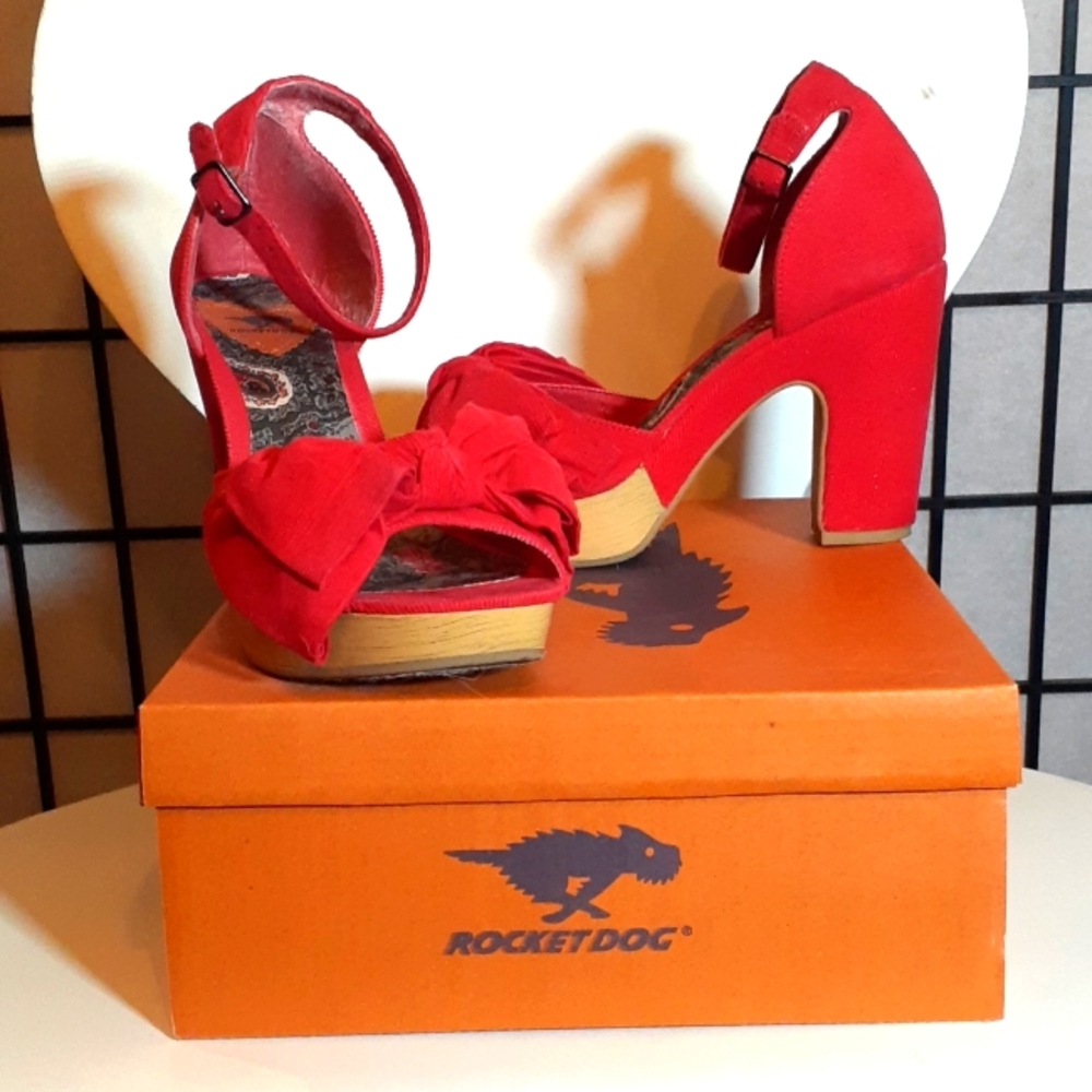 Rocket Dog red fabric chunky heels with ankle straps size 7